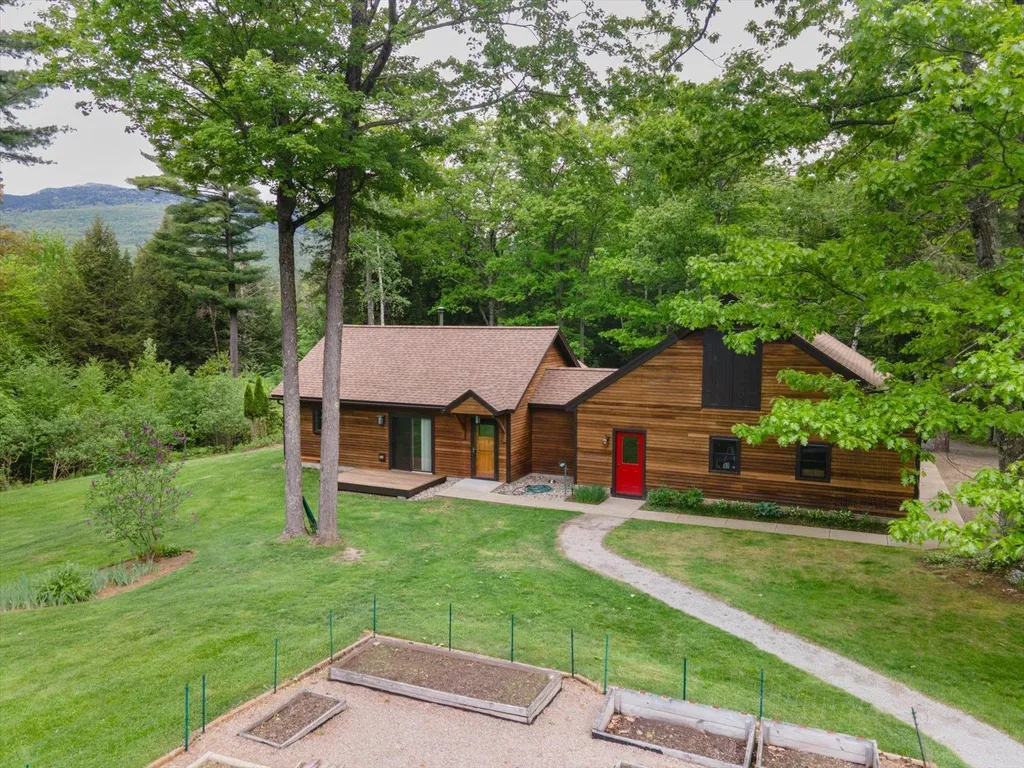 177 & 179 Dublin Road Jaffrey NH 03452