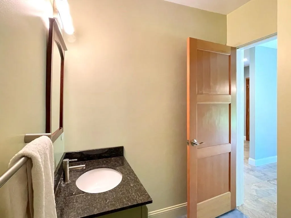 177 & 179 Dublin Road Jaffrey NH 03452