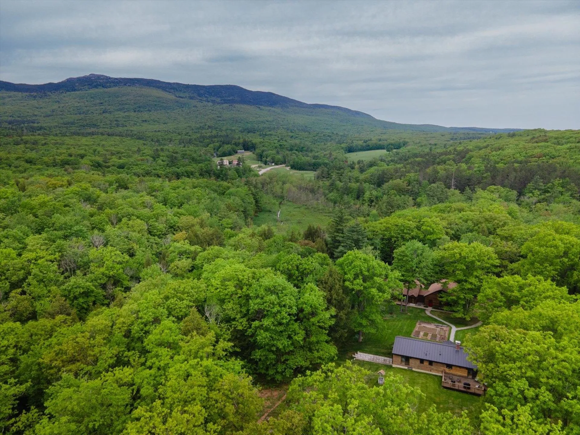 177 & 179 Dublin Road Jaffrey NH 03452