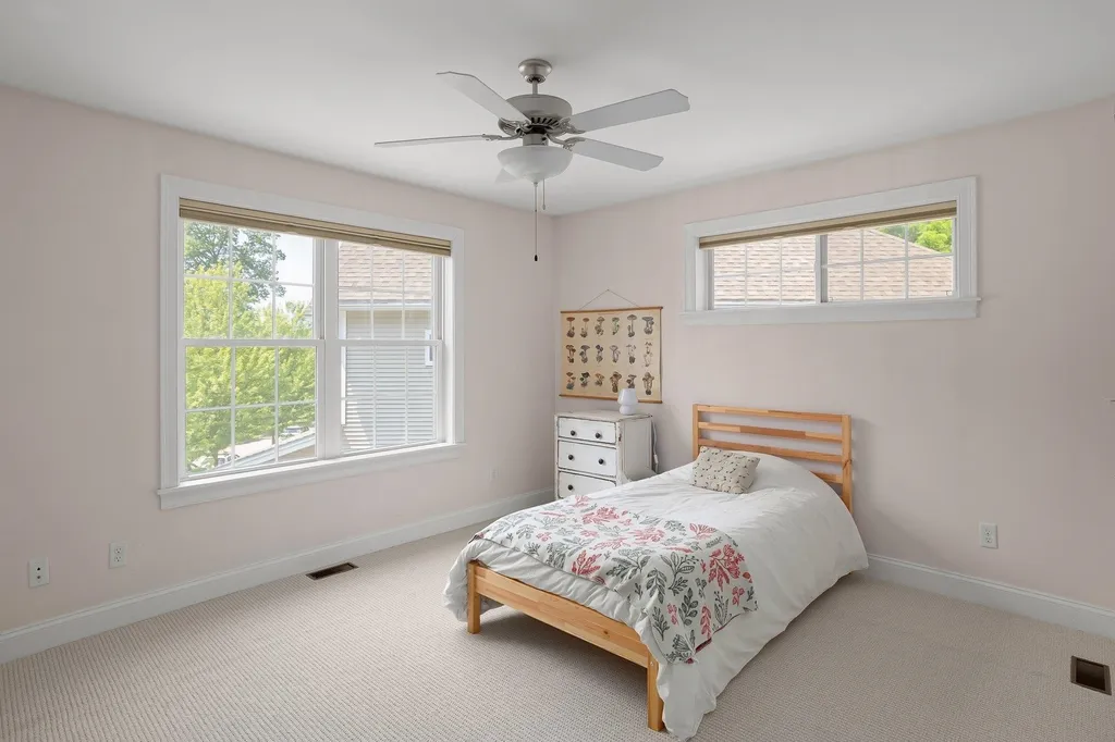 89 Blackberry Lane South Burlington VT 05403