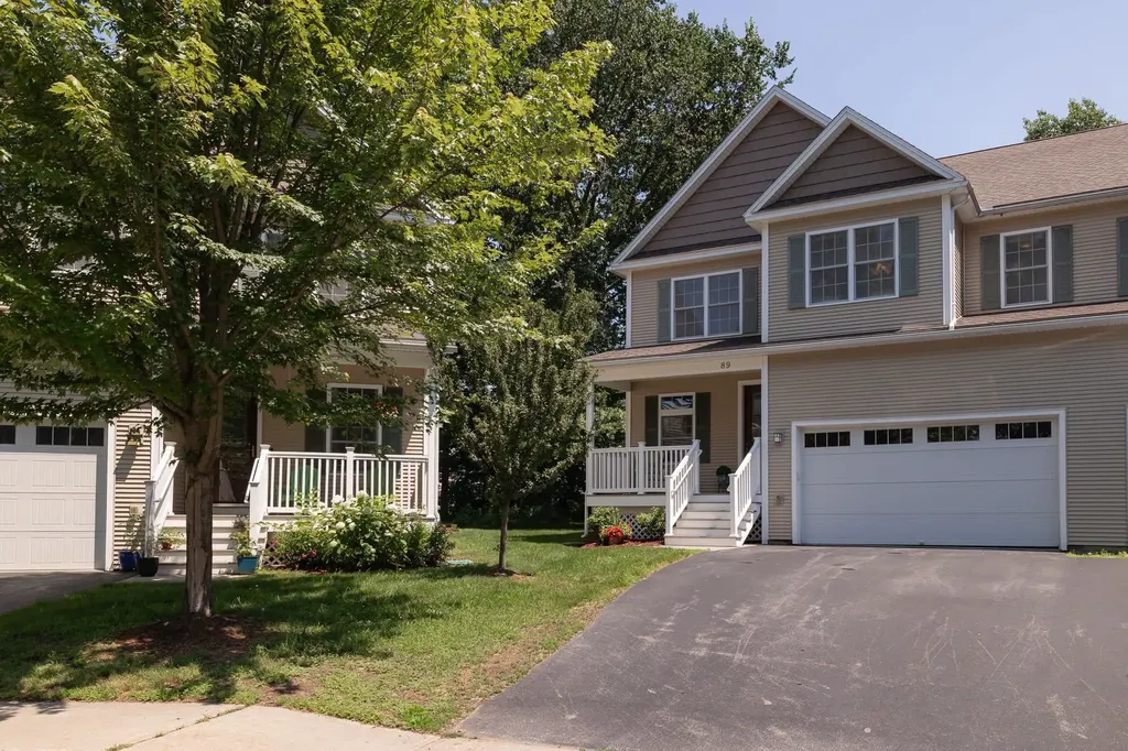 89 Blackberry Lane South Burlington VT 05403