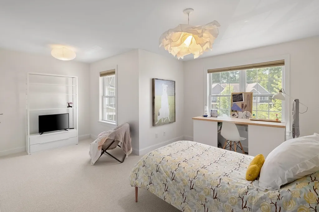 89 Blackberry Lane South Burlington VT 05403