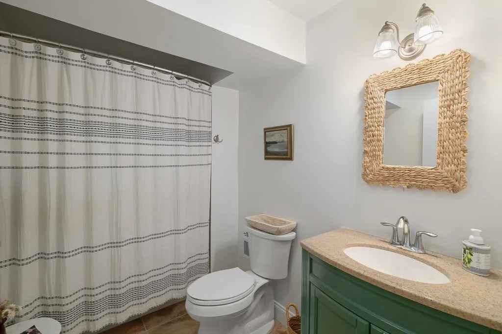 89 Blackberry Lane South Burlington VT 05403