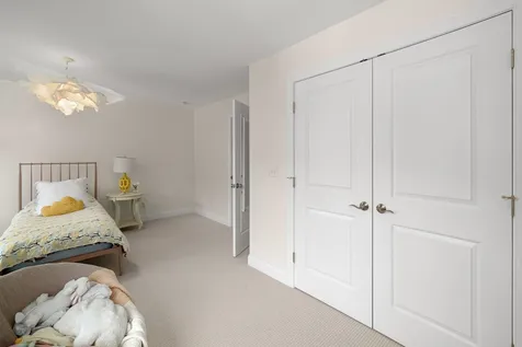 89 Blackberry Lane South Burlington VT 05403