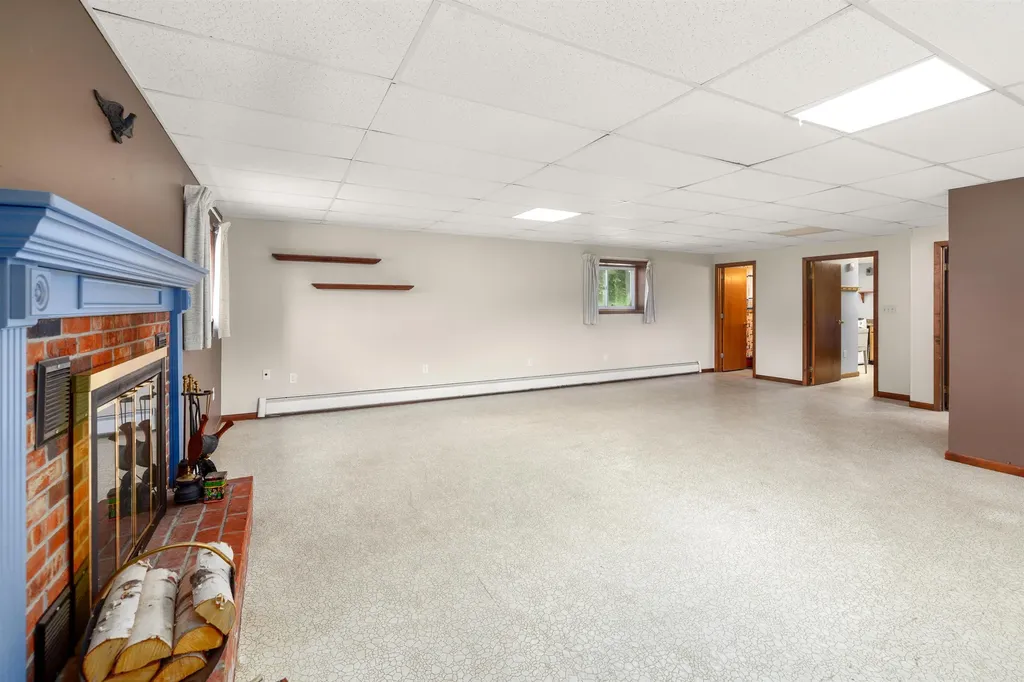 863 Perry Hill Road Waterbury VT 05676