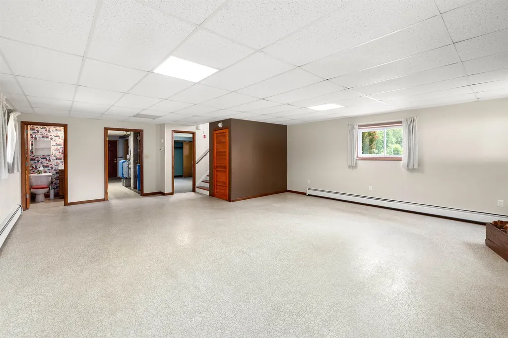 863 Perry Hill Road Waterbury VT 05676