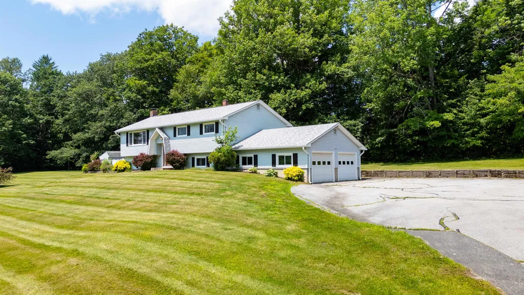 863 Perry Hill Road Waterbury VT 05676