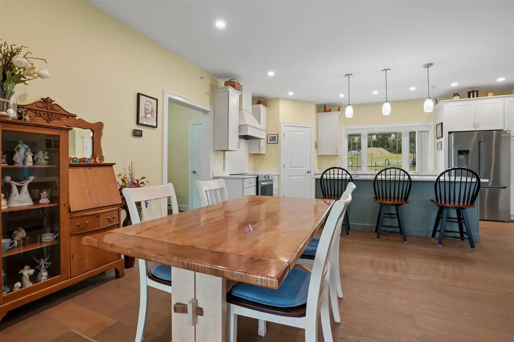 431 Grady Lane Pembroke NH 03275