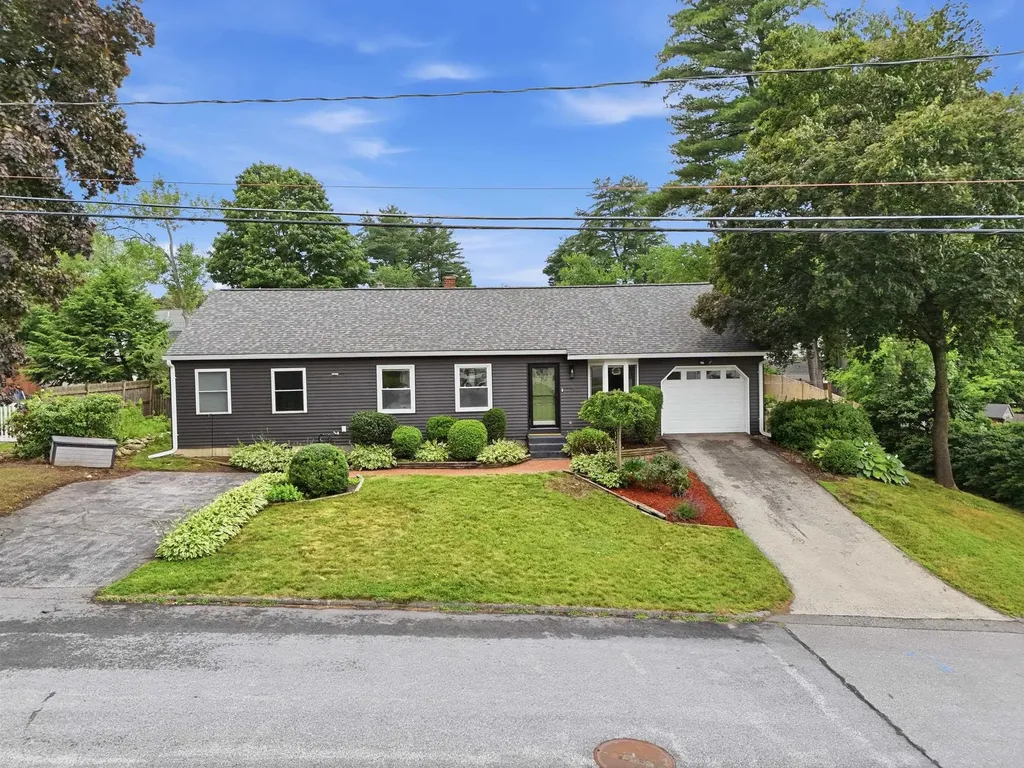 16 Terry Street Nashua NH 03064