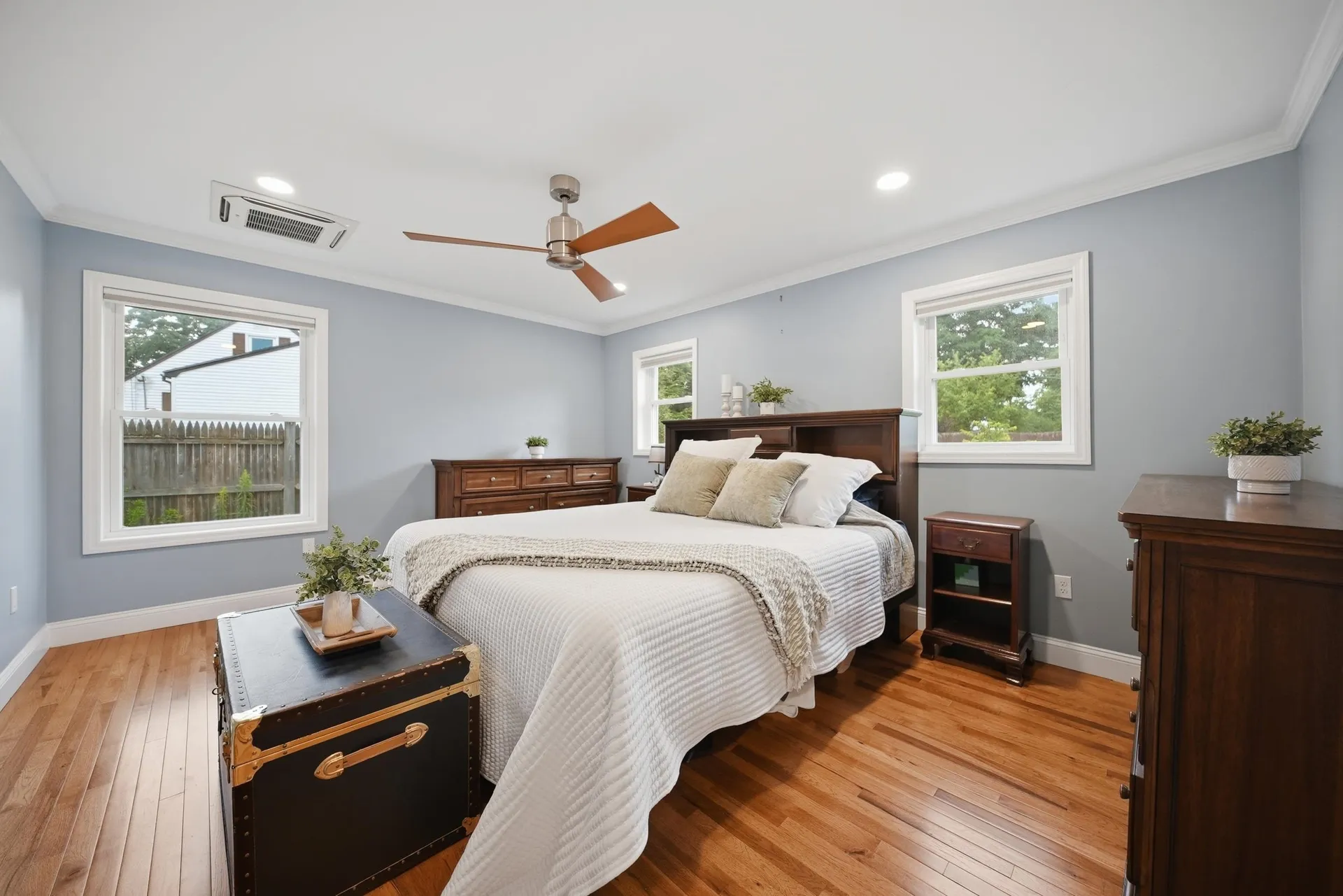 16 Terry Street Nashua NH 03064