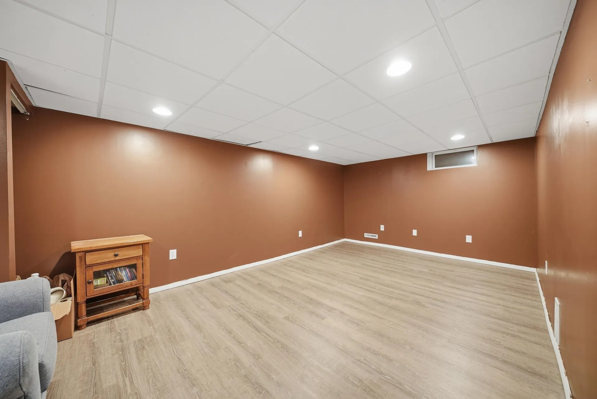 16 Terry Street Nashua NH 03064