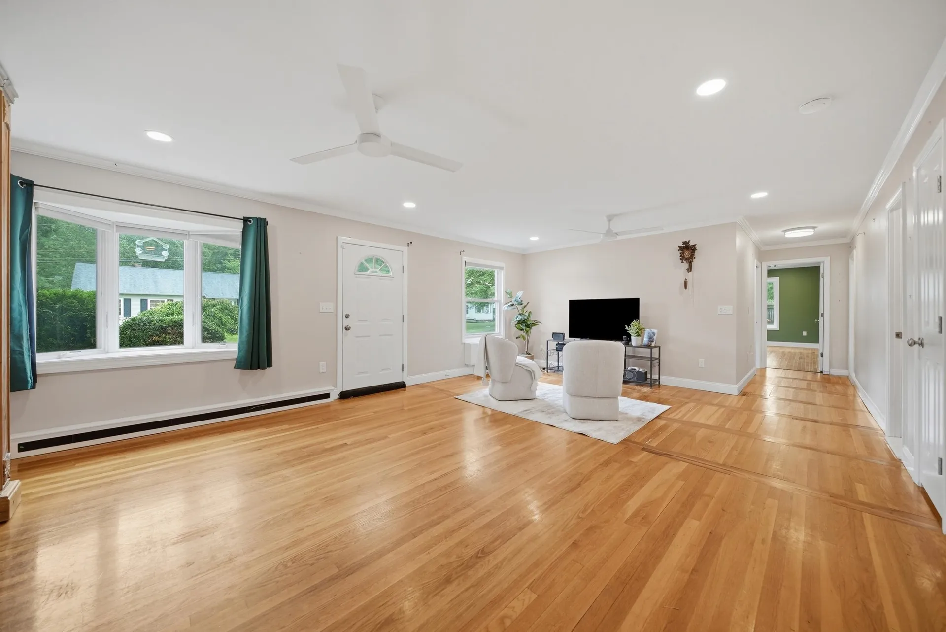 16 Terry Street Nashua NH 03064