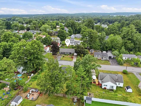 16 Terry Street Nashua NH 03064