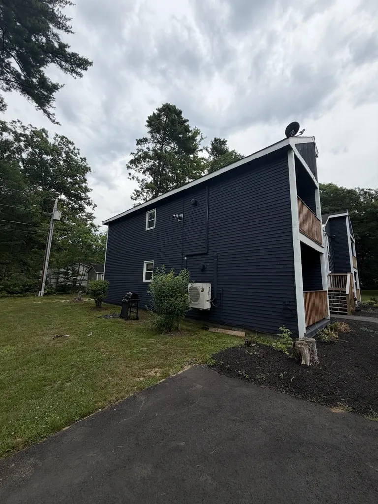 329 Old Lake Shore Road Gilford NH 03249