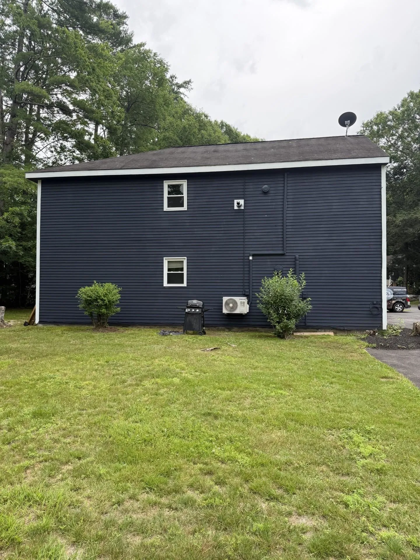 329 Old Lake Shore Road Gilford NH 03249