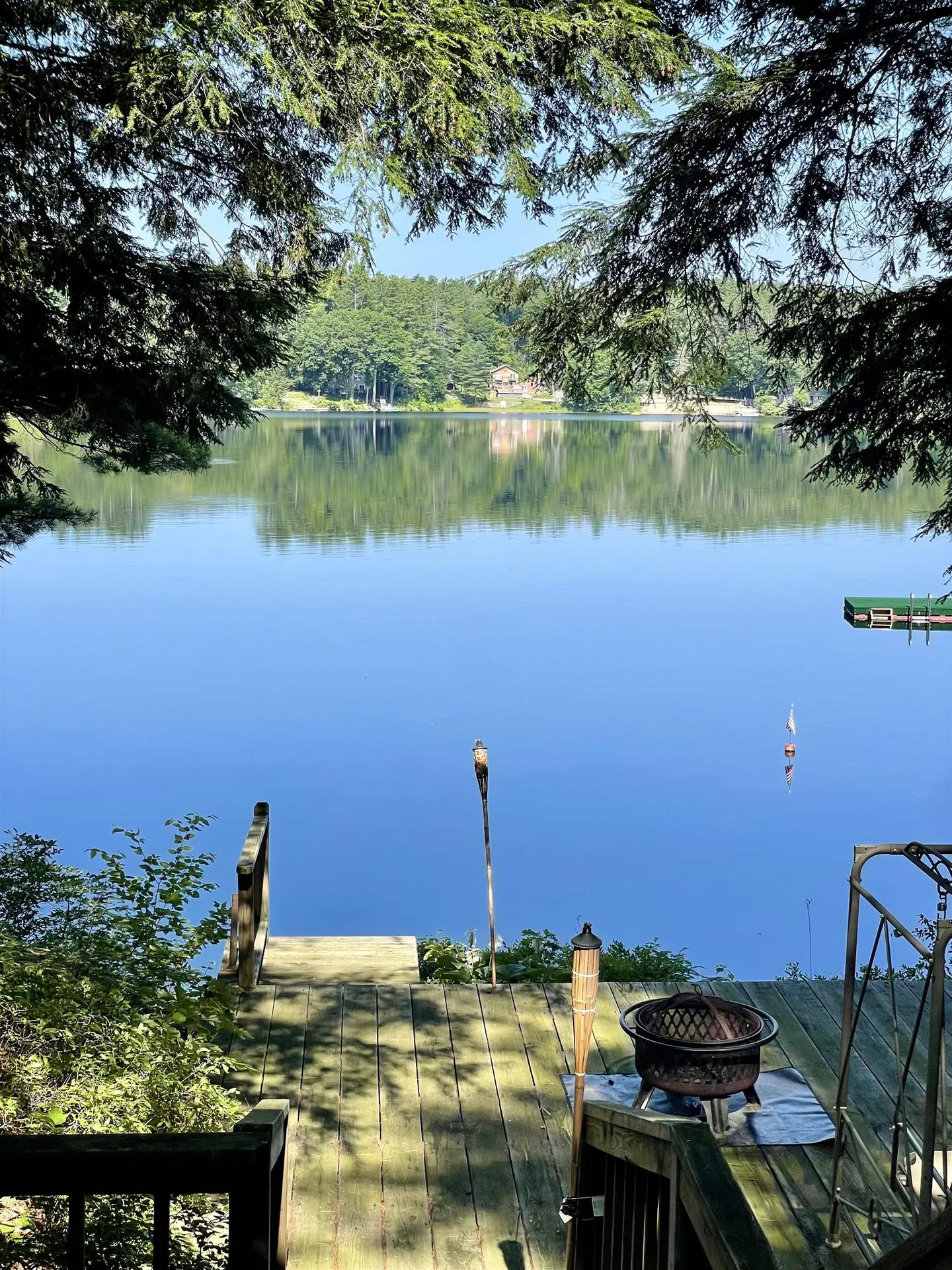6 Lake Shore Terrace Hillsborough NH 03244