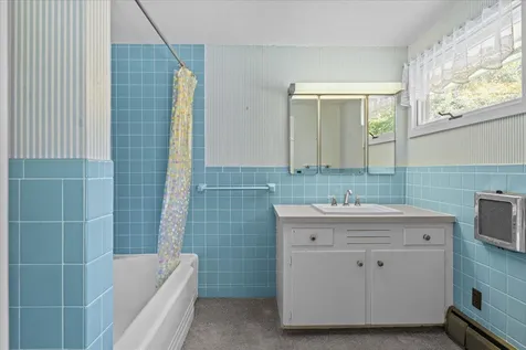 765 Upper Hollow Road Stowe VT 05672