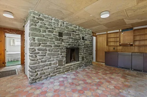 765 Upper Hollow Road Stowe VT 05672
