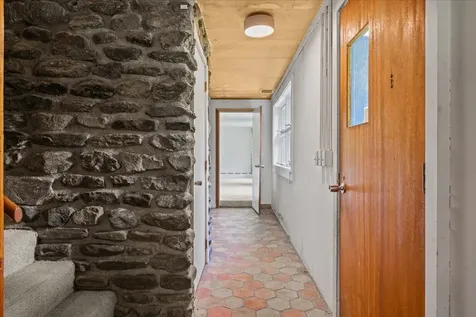 765 Upper Hollow Road Stowe VT 05672