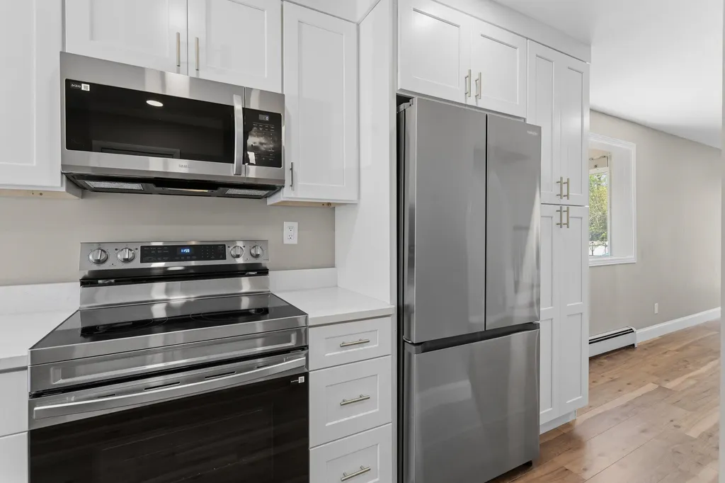 9 Kimberly Drive Merrimack NH 03054