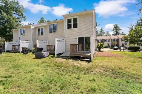 9 Kimberly Drive Merrimack NH 03054