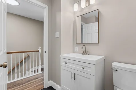 9 Kimberly Drive Merrimack NH 03054