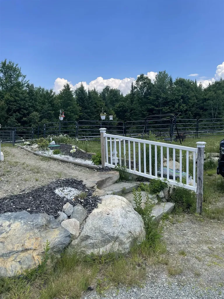 307 Jefferson Road Whitefield NH 03598
