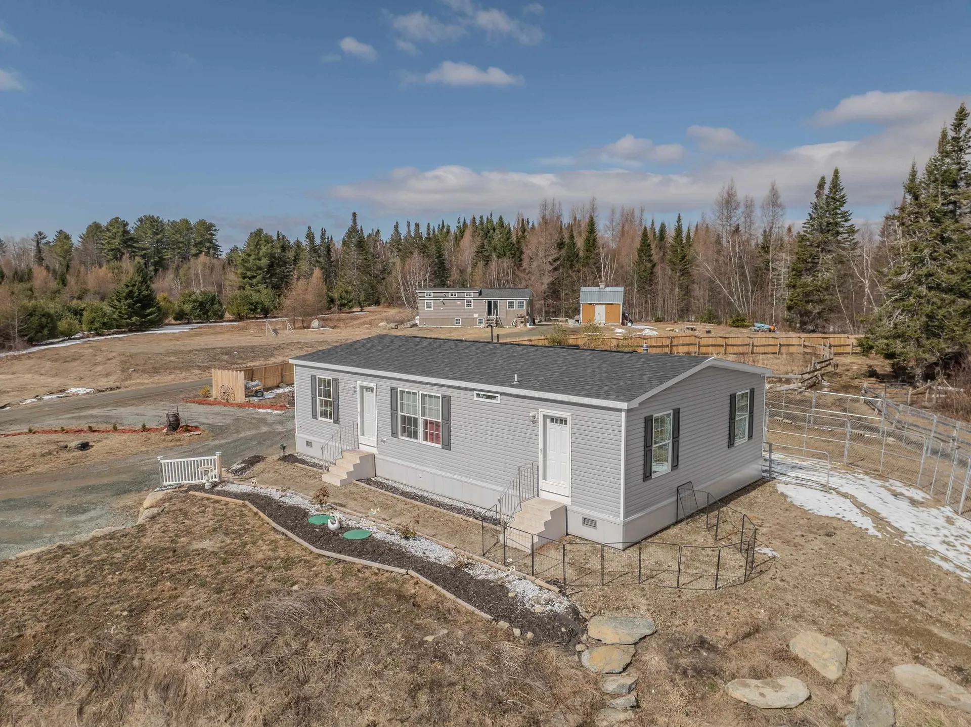 307 Jefferson Road Whitefield NH 03598