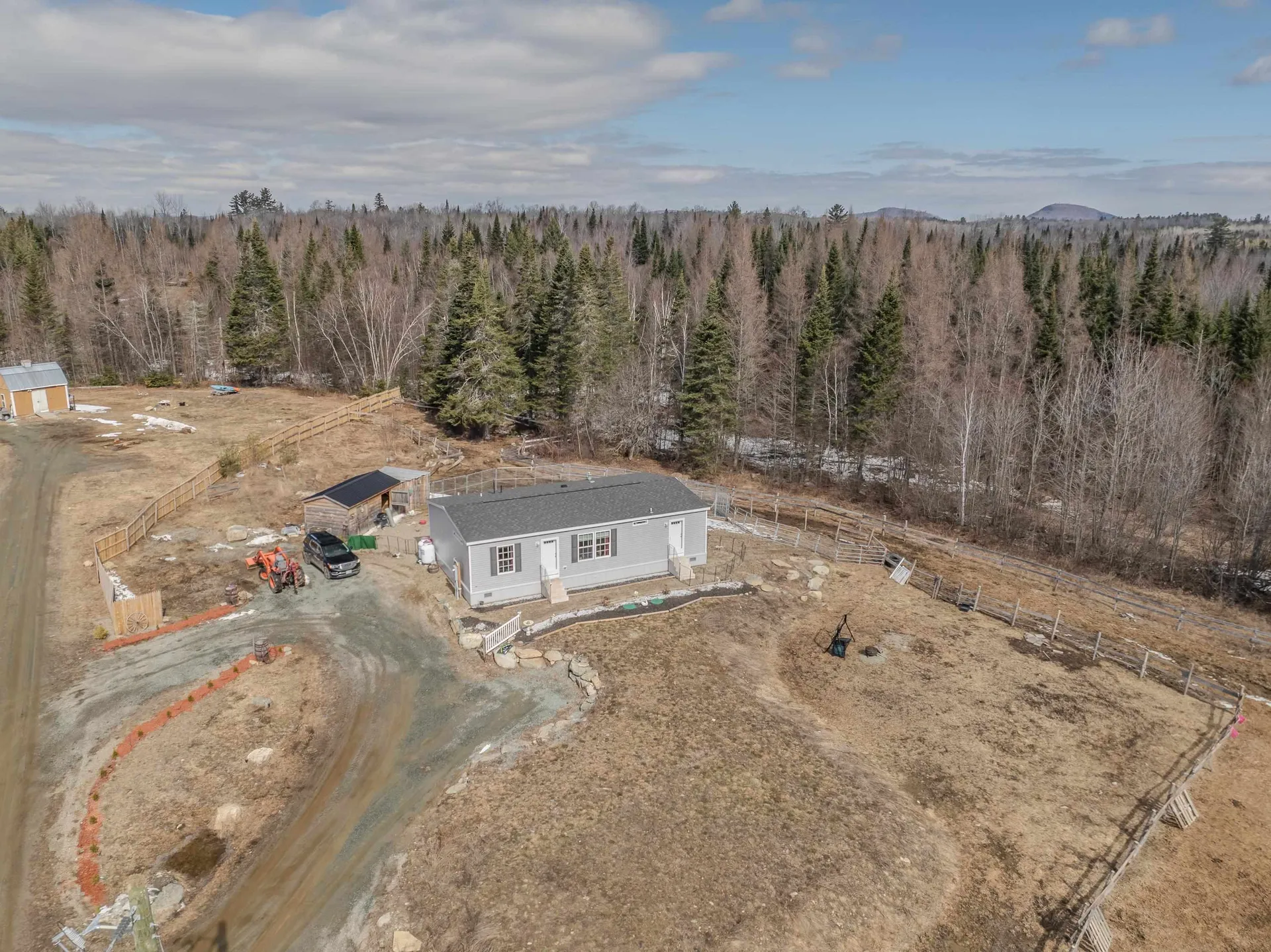 307 Jefferson Road Whitefield NH 03598