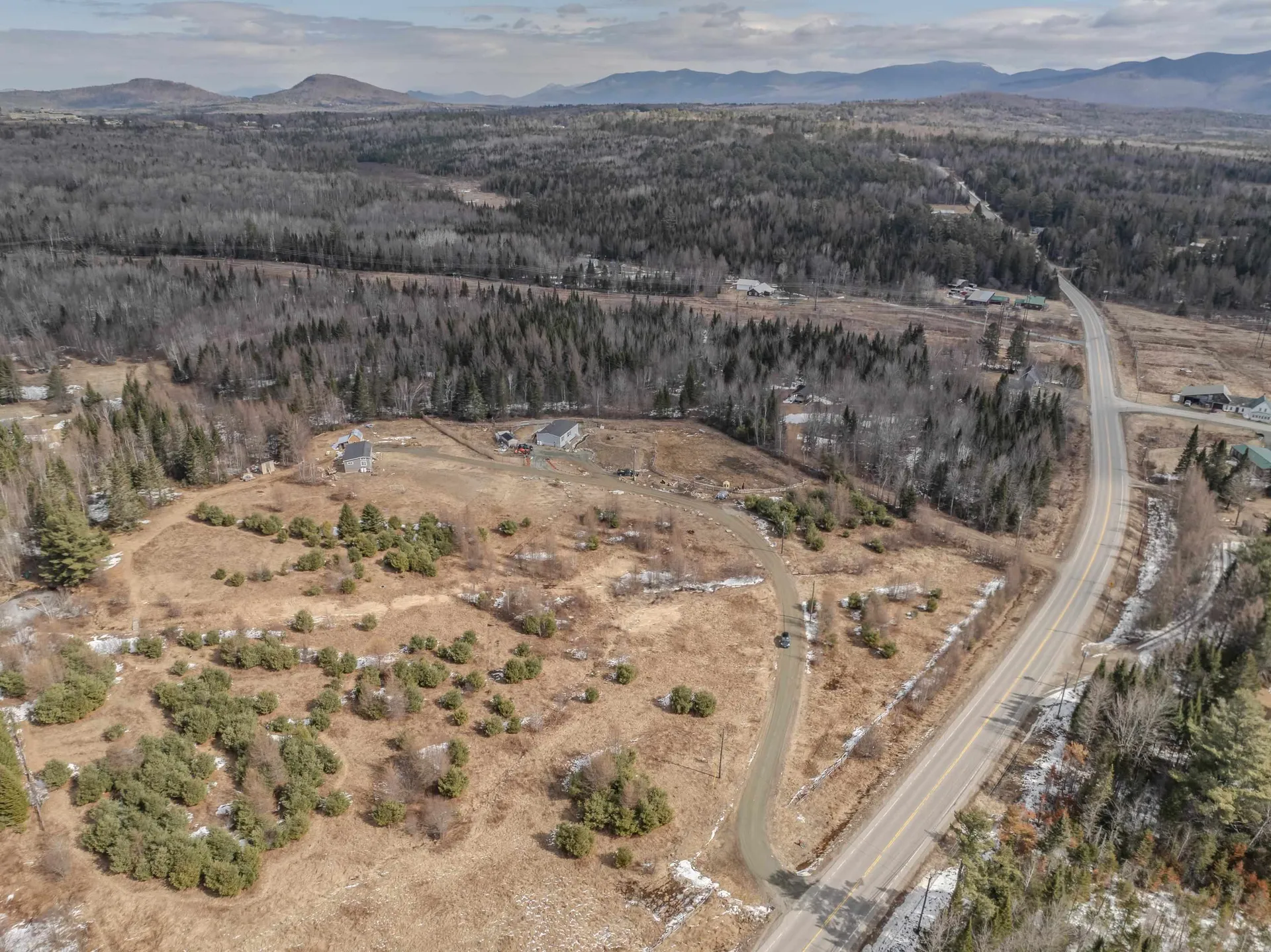 307 Jefferson Road Whitefield NH 03598