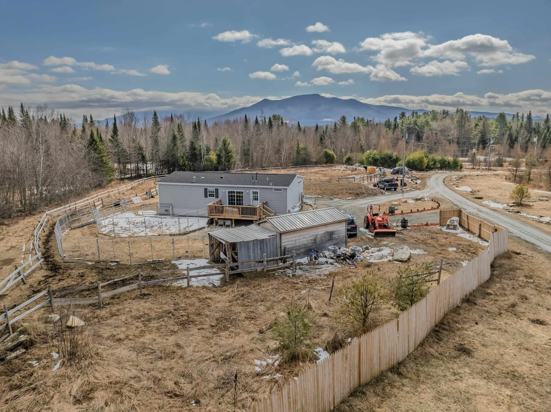 307 Jefferson Road Whitefield NH 03598