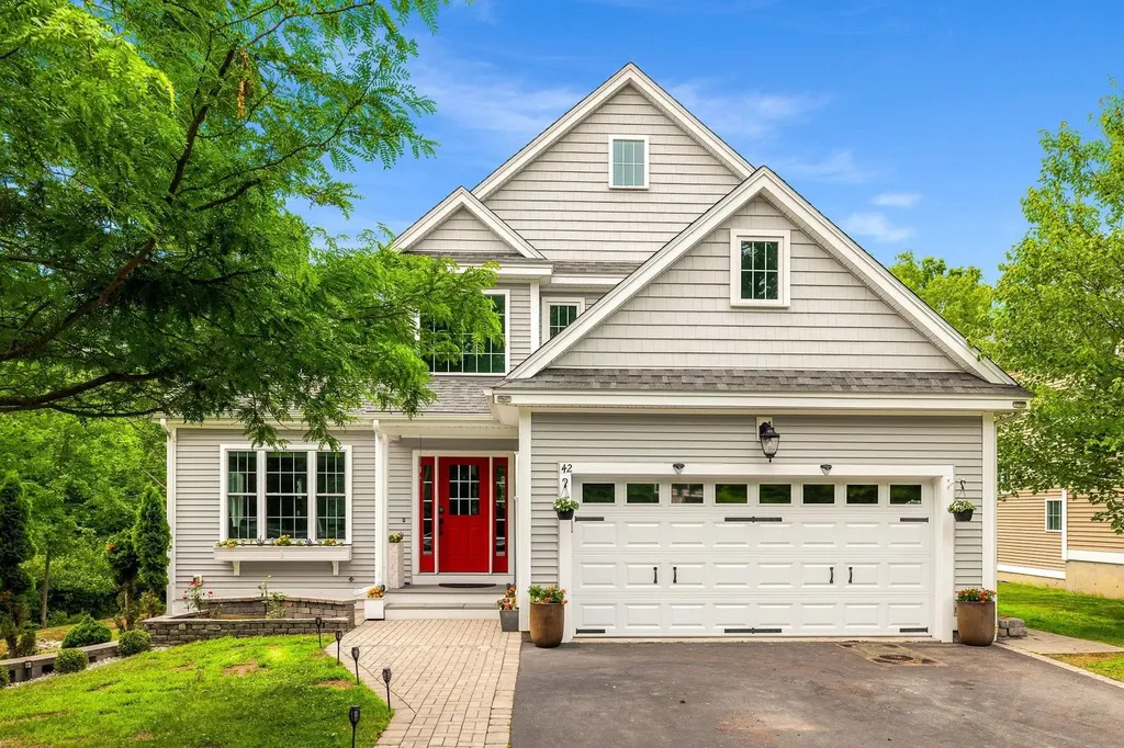 42 Stocklan Circle Dover NH 03820