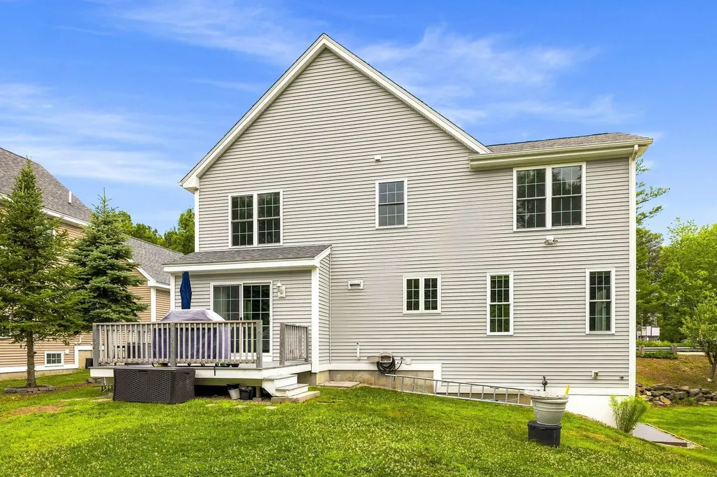 42 Stocklan Circle Dover NH 03820