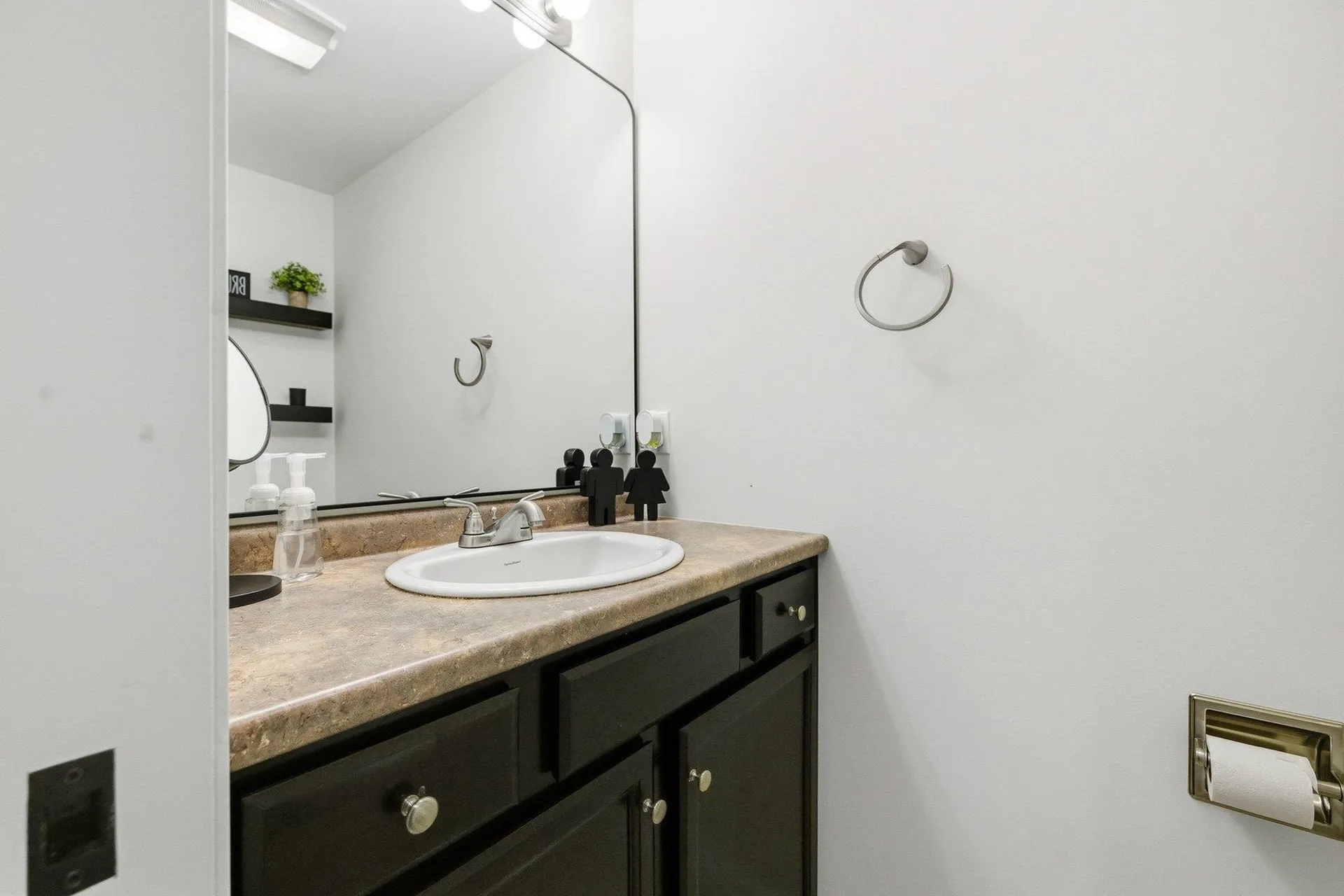 42 Stocklan Circle Dover NH 03820