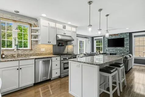 42 Stocklan Circle Dover NH 03820