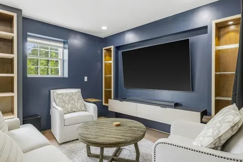 42 Stocklan Circle Dover NH 03820
