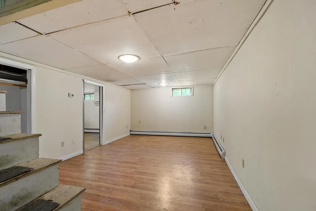 7 Mack Street Bedford NH 03110