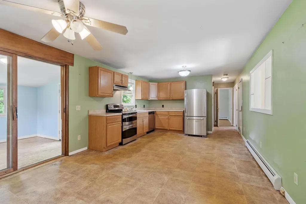 7 Mack Street Bedford NH 03110