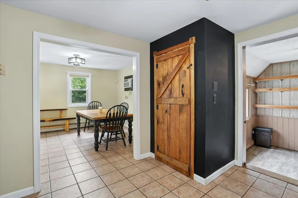 10 Armands Way Dunbarton NH 03046