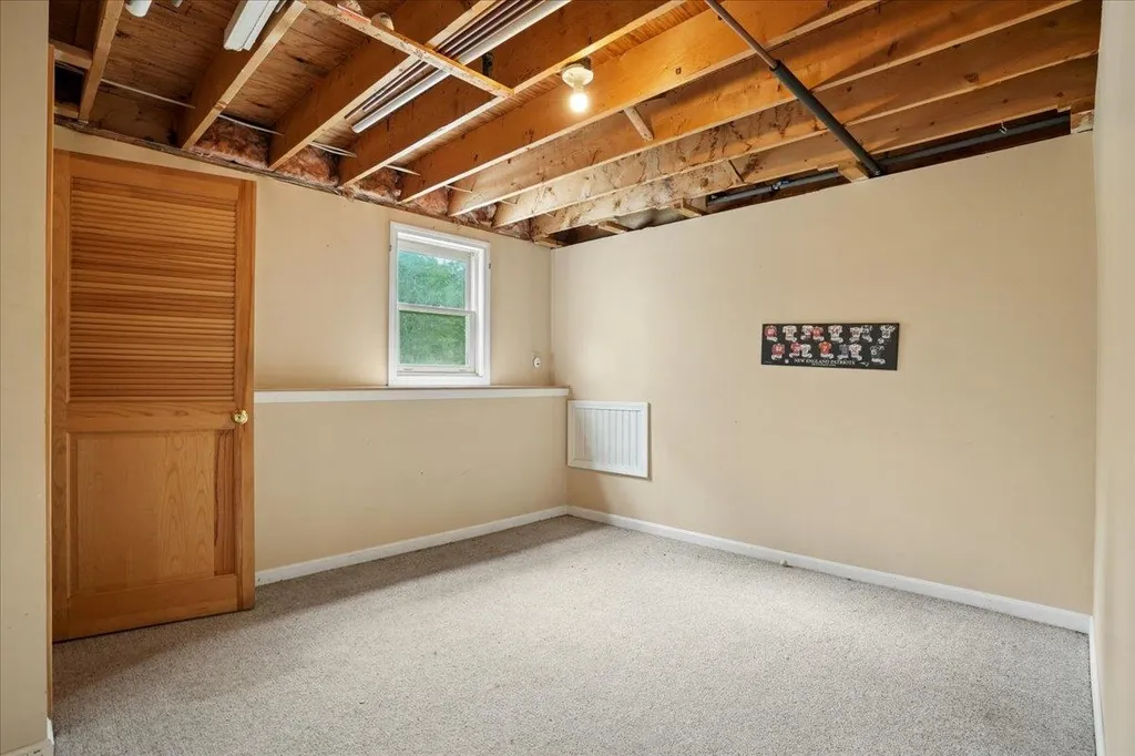 10 Armands Way Dunbarton NH 03046