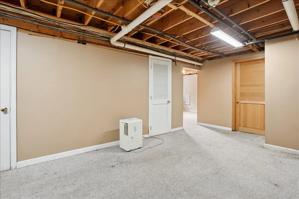 10 Armands Way Dunbarton NH 03046