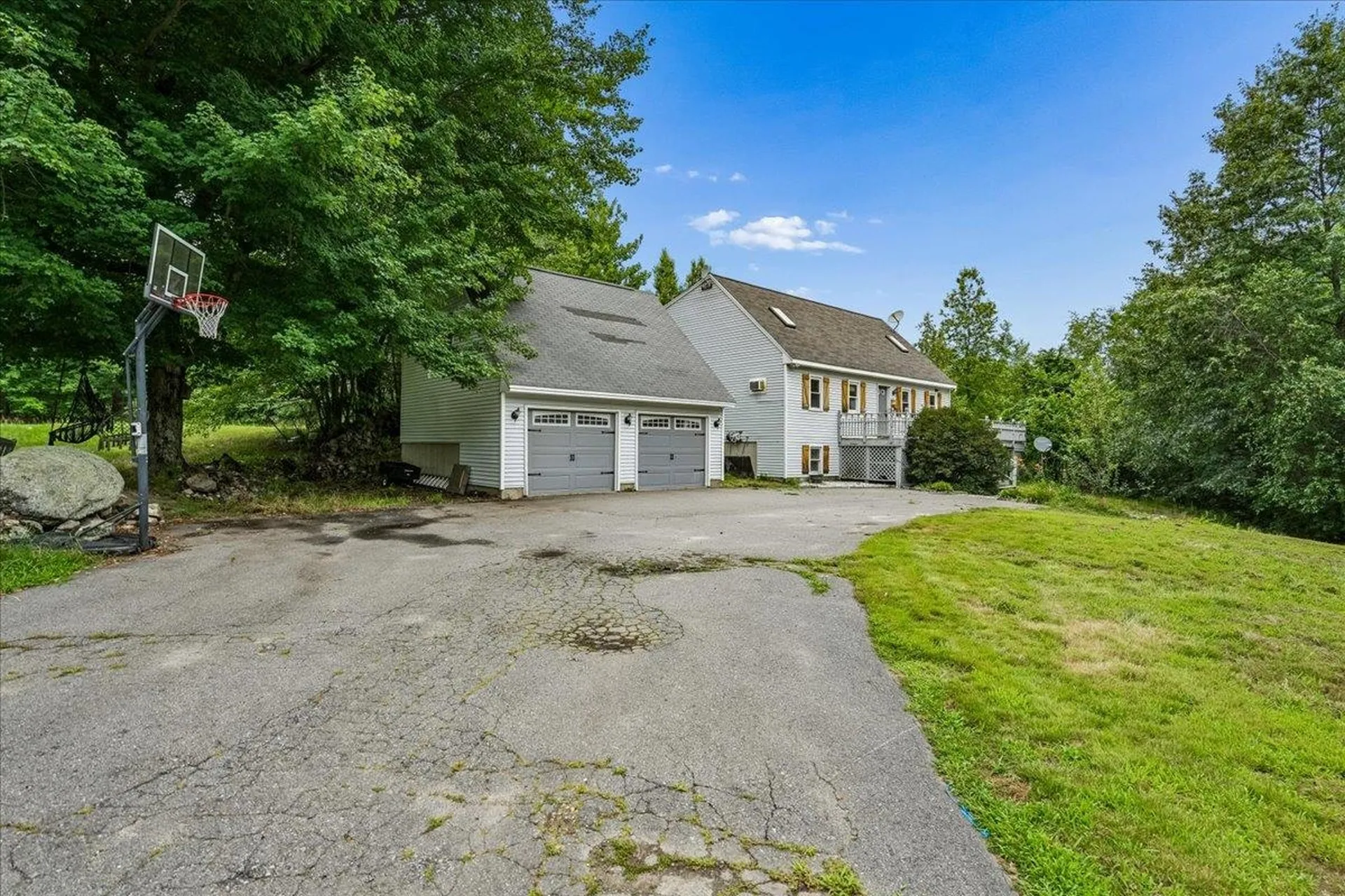 10 Armands Way Dunbarton NH 03046