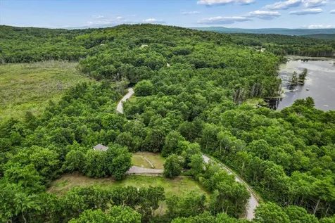 10 Armands Way Dunbarton NH 03046
