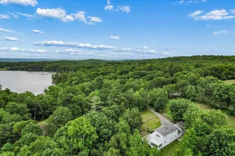 10 Armands Way Dunbarton NH 03046