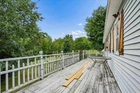 10 Armands Way Dunbarton NH 03046