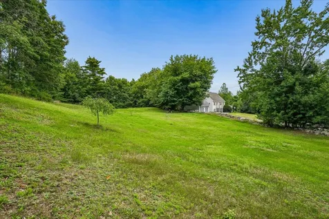 10 Armands Way Dunbarton NH 03046