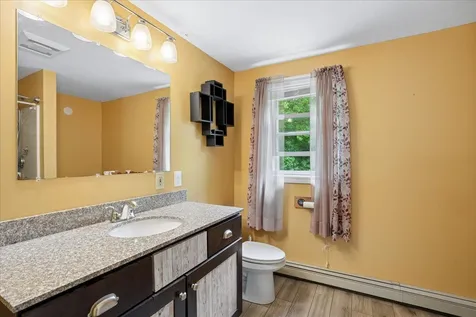 10 Armands Way Dunbarton NH 03046