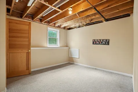 10 Armands Way Dunbarton NH 03046