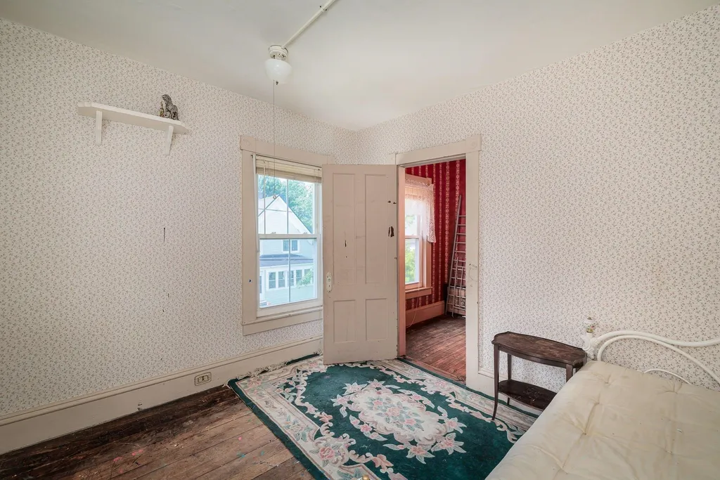 123 High Street Hardwick VT 05843