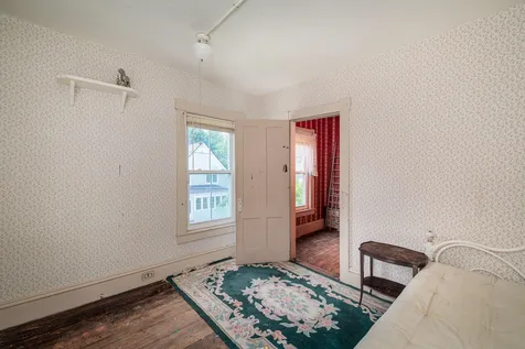 123 High Street Hardwick VT 05843
